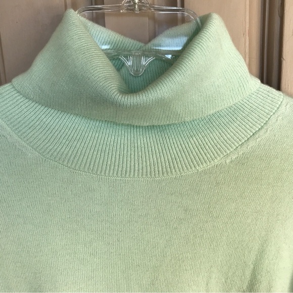 Gap SzXL Sweater Aqua Long Sleeve Split Hem Banded Turtle Neck Super Soft - Picture 7 of 7